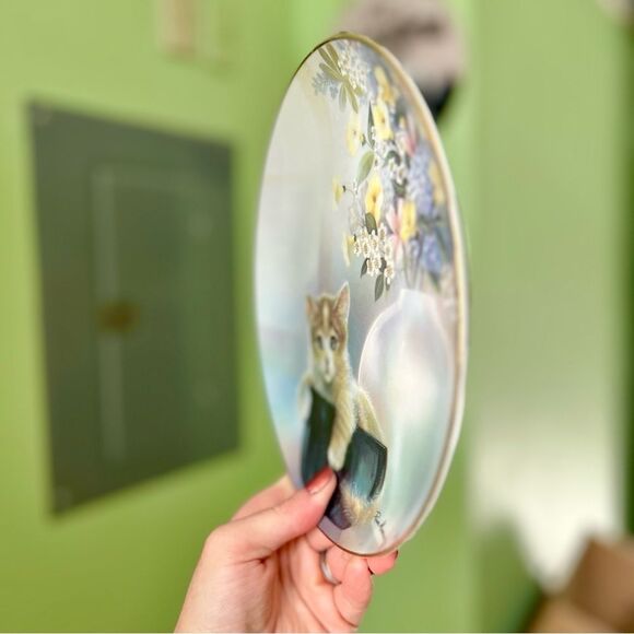 Vintage Kitten Floral Base Bowl Cottagecore Collectible Wall Hanging Plate Art - Picture 5 of 5